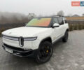 Білий Rivian R1S, об'ємом двигуна 0 л та пробігом 35 тис. км за 55000 $, фото 1 на Automoto.ua