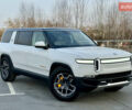 Белый Rivian R1S, объемом двигателя 0 л и пробегом 5 тыс. км за 53900 $, фото 3 на Automoto.ua