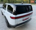 Rivian R1S 2023 в Дубно на Automoto.ua Белый Rivian R1S, объемом двигателя 0 л и пробегом 19 тыс. км за 47777 $, фото 23 на Automoto.ua