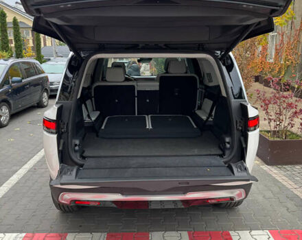 Белый Rivian R1S, объемом двигателя 0 л и пробегом 21 тыс. км за 55000 $, фото 8 на Automoto.ua