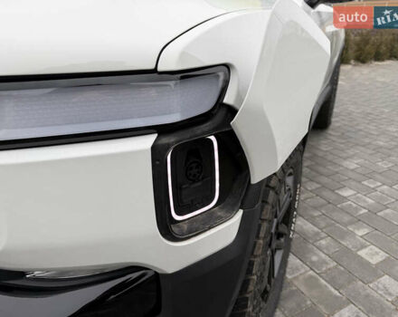 Білий Rivian R1S, об'ємом двигуна 0 л та пробігом 35 тис. км за 55000 $, фото 28 на Automoto.ua