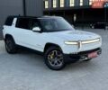 Rivian R1S 2023 в Дубно на Automoto.ua Белый Rivian R1S, объемом двигателя 0 л и пробегом 19 тыс. км за 47777 $, фото 73 на Automoto.ua