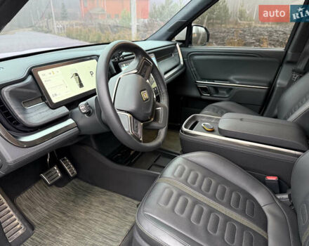Білий Rivian R1S, об'ємом двигуна 0 л та пробігом 35 тис. км за 55000 $, фото 11 на Automoto.ua