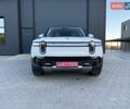Rivian R1S 2023 в Дубно на Automoto.ua Белый Rivian R1S, объемом двигателя 0 л и пробегом 19 тыс. км за 47777 $, фото 47 на Automoto.ua