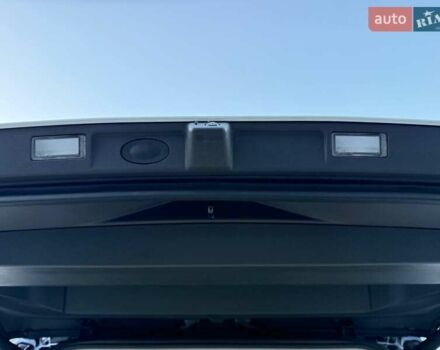 Rivian R1S 2023 в Дубно на Automoto.ua Белый Rivian R1S, объемом двигателя 0 л и пробегом 19 тыс. км за 47777 $, фото 92 на Automoto.ua