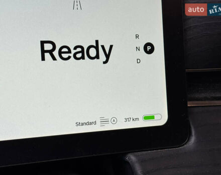 Белый Rivian R1S, объемом двигателя 0 л и пробегом 21 тыс. км за 55000 $, фото 18 на Automoto.ua