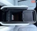 Rivian R1S 2023 в Дубно на Automoto.ua Белый Rivian R1S, объемом двигателя 0 л и пробегом 19 тыс. км за 47777 $, фото 150 на Automoto.ua