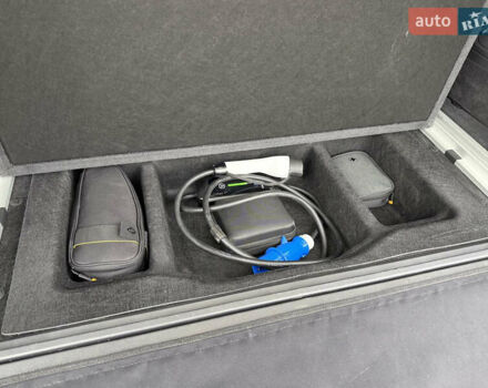 Білий Rivian R1S, об'ємом двигуна 0 л та пробігом 35 тис. км за 55000 $, фото 21 на Automoto.ua