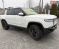 Білий Rivian R1S, об'ємом двигуна 0 л та пробігом 35 тис. км за 55000 $, фото 4 на Automoto.ua