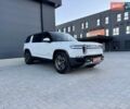 Rivian R1S 2023 в Дубно на Automoto.ua Белый Rivian R1S, объемом двигателя 0 л и пробегом 19 тыс. км за 47777 $, фото 17 на Automoto.ua