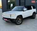 Rivian R1S 2023 в Дубно на Automoto.ua Белый Rivian R1S, объемом двигателя 0 л и пробегом 19 тыс. км за 47777 $, фото 191 на Automoto.ua