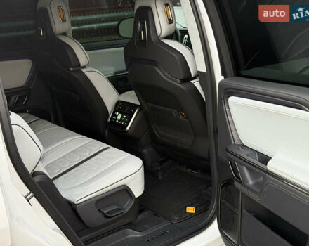 Белый Rivian R1S, объемом двигателя 0 л и пробегом 35 тыс. км за 58000 $, фото 20 на Automoto.ua