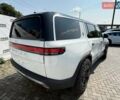 Белый Rivian R1S, объемом двигателя 0 л и пробегом 25 тыс. км за 24000 $, фото 3 на Automoto.ua