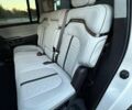 Rivian R1S 2023 в Дубно на Automoto.ua Белый Rivian R1S, объемом двигателя 0 л и пробегом 19 тыс. км за 47777 $, фото 126 на Automoto.ua