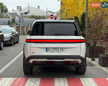 Белый Rivian R1S, объемом двигателя 0 л и пробегом 21 тыс. км за 55000 $, фото 7 на Automoto.ua