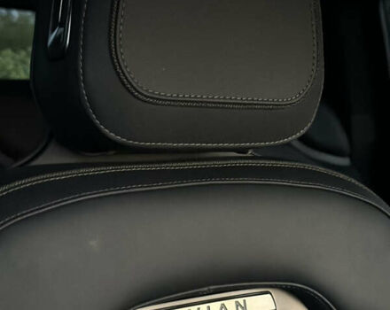 Белый Rivian R1S, объемом двигателя 0 л и пробегом 8 тыс. км за 56000 $, фото 24 на Automoto.ua