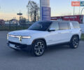 Rivian R1S 2025 в Виннице на Automoto.ua Белый Rivian R1S, объемом двигателя 0 л и пробегом 6 тыс. км за 65000 $, фото 7 на Automoto.ua