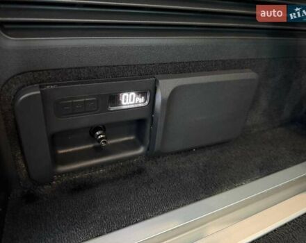 Білий Rivian R1S, об'ємом двигуна 0 л та пробігом 5 тис. км за 49999 $, фото 55 на Automoto.ua