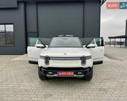 Білий Rivian R1S, об'ємом двигуна 0 л та пробігом 5 тис. км за 49999 $, фото 15 на Automoto.ua