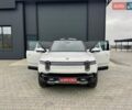 Білий Rivian R1S, об'ємом двигуна 0 л та пробігом 5 тис. км за 49999 $, фото 15 на Automoto.ua