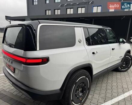 Білий Rivian R1S, об'ємом двигуна 0 л та пробігом 5 тис. км за 49999 $, фото 51 на Automoto.ua