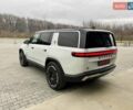 Білий Rivian R1S, об'ємом двигуна 0 л та пробігом 5 тис. км за 49999 $, фото 12 на Automoto.ua