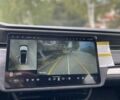 Rivian R1S 2025 в Одессе на Automoto.ua Белый Rivian R1S, объемом двигателя 0 л и пробегом 1 тыс. км за 55900 $, фото 26 на Automoto.ua