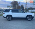 Rivian R1S 2025 в Виннице на Automoto.ua Белый Rivian R1S, объемом двигателя 0 л и пробегом 6 тыс. км за 65000 $, фото 3 на Automoto.ua