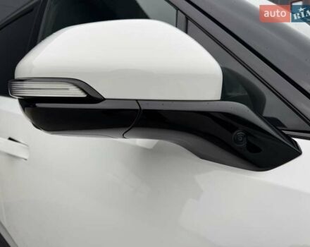 Білий Rivian R1S, об'ємом двигуна 0 л та пробігом 5 тис. км за 49999 $, фото 16 на Automoto.ua