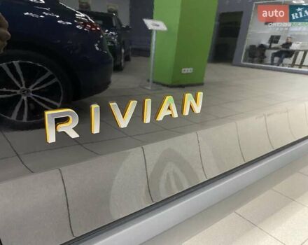 Черный Rivian R1S, объемом двигателя 0 л и пробегом 1 тыс. км за 81000 $, фото 4 на Automoto.ua