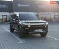 Чорний Rivian R1S, об'ємом двигуна 0 л та пробігом 4 тис. км за 60999 $, фото 25 на Automoto.ua
