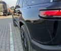 Чорний Rivian R1S, об'ємом двигуна 0 л та пробігом 4 тис. км за 60999 $, фото 3 на Automoto.ua