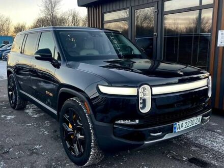 Rivian R1S 2023 в Днепре (Днепропетровске) на Automoto.ua Черный Rivian R1S, объемом двигателя 0 л и пробегом 10 тыс. км за 58900 $, фото 1 на Automoto.ua