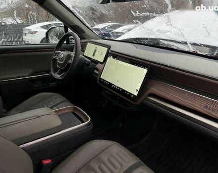 Rivian R1S, объемом двигателя 4.25 л и пробегом 25 тыс. км за 35000 $, фото 12 на Automoto.ua