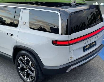 Rivian R1S 2022 в Киеве на Automoto.ua Rivian R1S, объемом двигателя 0 л и пробегом 23 тыс. км за 48500 $, фото 12 на Automoto.ua