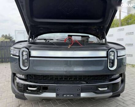 Rivian R1S, объемом двигателя 0 л и пробегом 23 тыс. км за 27000 $, фото 8 на Automoto.ua