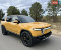 Желтый Rivian R1S, объемом двигателя 0 л и пробегом 21 тыс. км за 65000 $, фото 1 на Automoto.ua