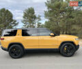Желтый Rivian R1S, объемом двигателя 0 л и пробегом 21 тыс. км за 65000 $, фото 2 на Automoto.ua