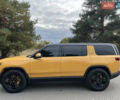 Желтый Rivian R1S, объемом двигателя 0 л и пробегом 21 тыс. км за 65000 $, фото 6 на Automoto.ua