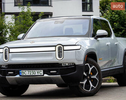 Серый Rivian R1S, объемом двигателя 0 л и пробегом 54 тыс. км за 52000 $, фото 19 на Automoto.ua
