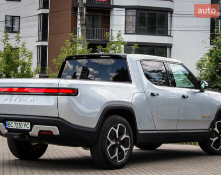 Серый Rivian R1S, объемом двигателя 0 л и пробегом 54 тыс. км за 52000 $, фото 37 на Automoto.ua