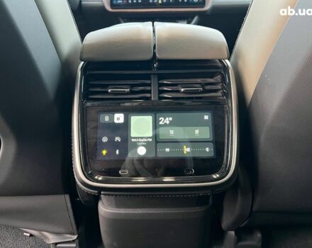 Серый Rivian R1S, объемом двигателя 0 л и пробегом 29 тыс. км за 57490 $, фото 38 на Automoto.ua