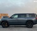 Серый Rivian R1S, объемом двигателя 0 л и пробегом 29 тыс. км за 57490 $, фото 3 на Automoto.ua