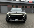 Сірий Rivian R1S, об'ємом двигуна 0 л та пробігом 42 тис. км за 54500 $, фото 3 на Automoto.ua