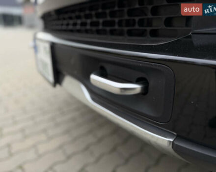 Сірий Rivian R1S, об'ємом двигуна 0 л та пробігом 42 тис. км за 54500 $, фото 38 на Automoto.ua