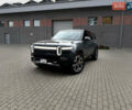 Сірий Rivian R1S, об'ємом двигуна 0 л та пробігом 42 тис. км за 54500 $, фото 1 на Automoto.ua