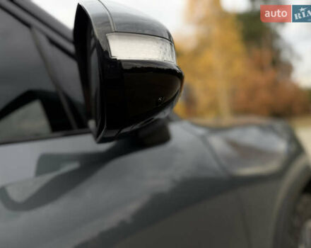 Сірий Rivian R1S, об'ємом двигуна 0 л та пробігом 42 тис. км за 54500 $, фото 14 на Automoto.ua