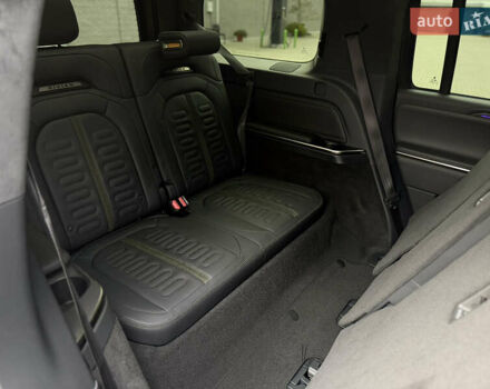 Сірий Rivian R1S, об'ємом двигуна 0 л та пробігом 42 тис. км за 54500 $, фото 28 на Automoto.ua