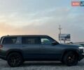 Серый Rivian R1S, объемом двигателя 0 л и пробегом 29 тыс. км за 57490 $, фото 8 на Automoto.ua