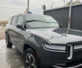 Серый Rivian R1S, объемом двигателя 0 л и пробегом 28 тыс. км за 49900 $, фото 1 на Automoto.ua